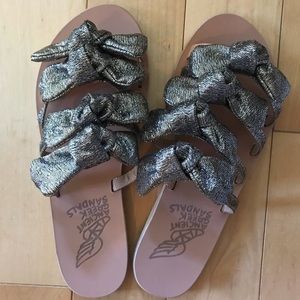 Gold bow Ancient Greek sandals, size 37 (US 7) NWT